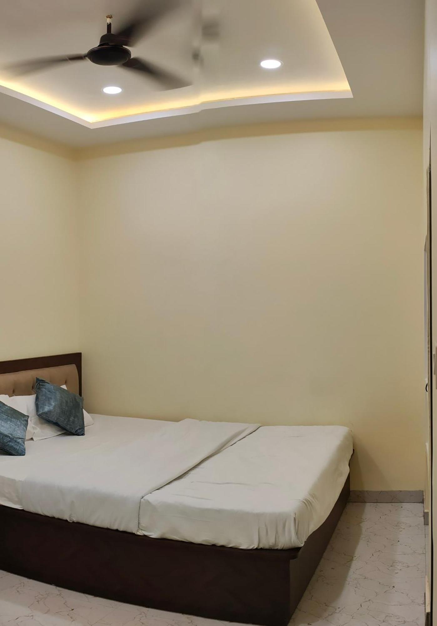 Hotel Ganga Sparsh Varanasi Exterior foto